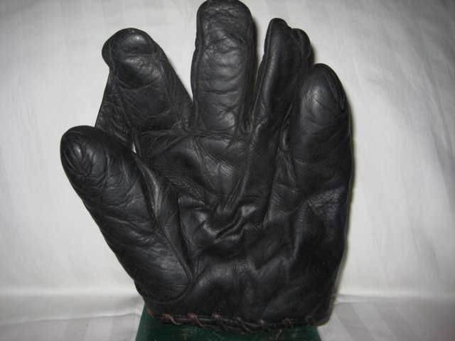 JC Higgins Black 1 Inch Web Front Richie